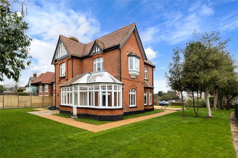 undefined, Beauchamp Road, East Molesey, KT8