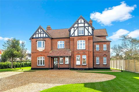 undefined, Beauchamp Road, East Molesey, KT8