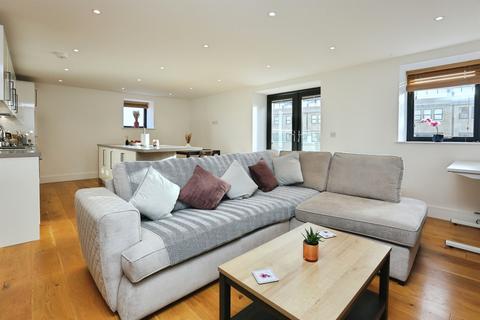 2 bedroom flat for sale, Wykeham Place, FAREHAM