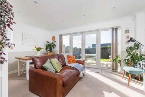 2 bedroom semi-detached house for sale, Mount View Close, Winchester, SO22