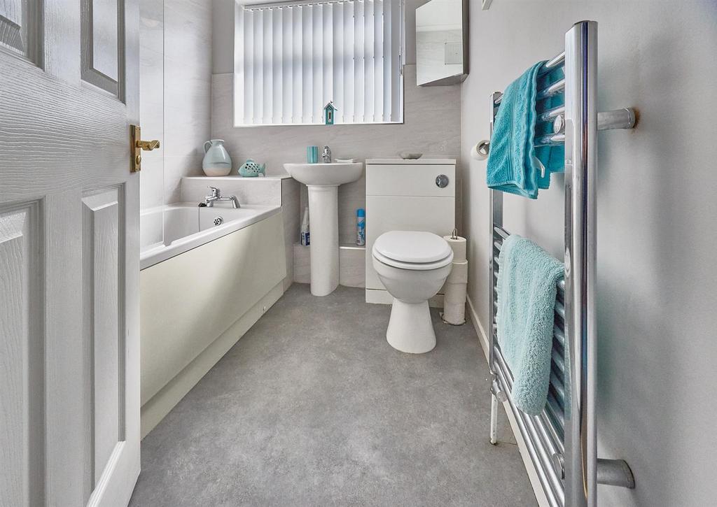 Refitted bathroom to rear