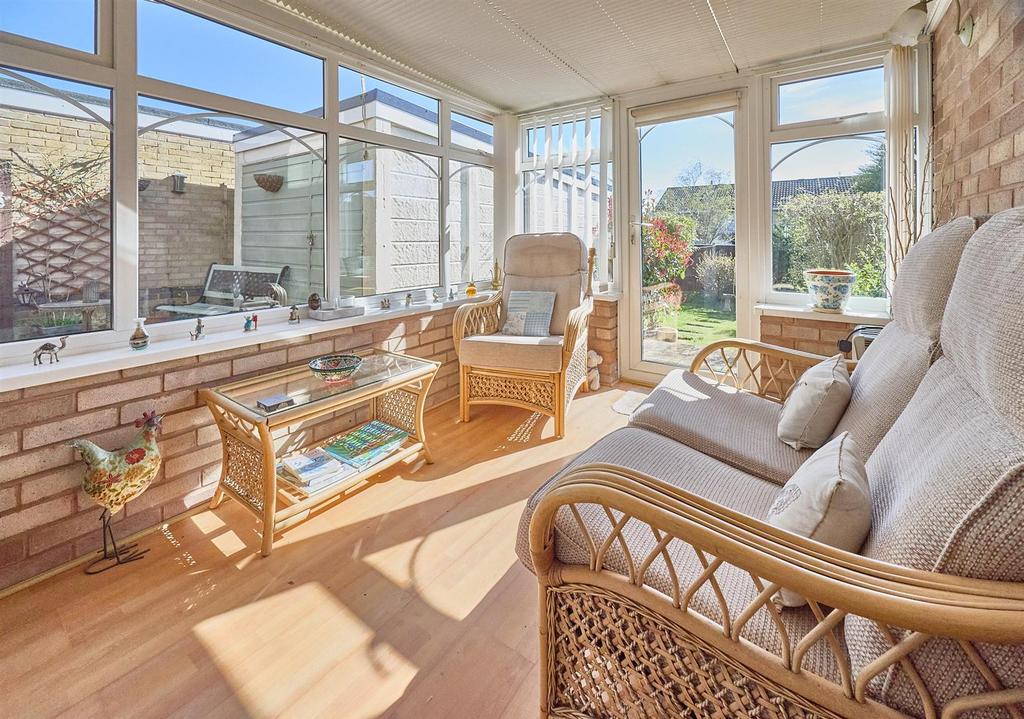 Conservatory to rear