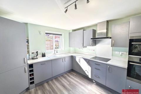 3 bedroom detached house for sale, Walter Pettitt Way, Hugglescote, Coalville, LE67