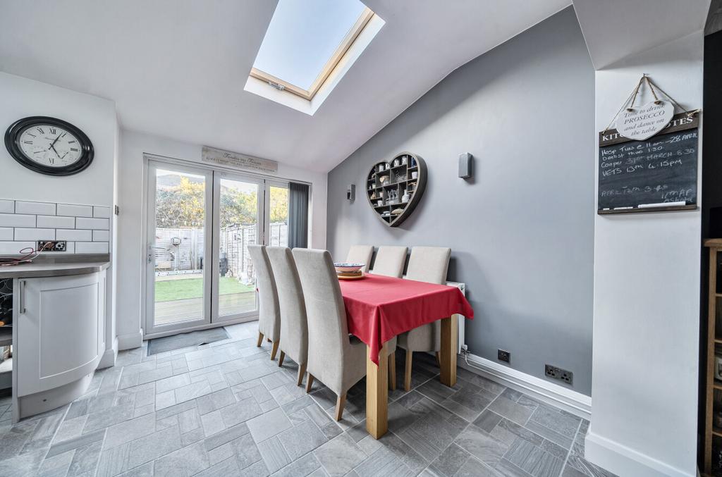 1432145-17-69bae7...