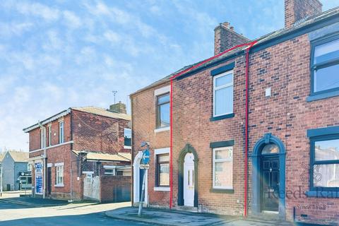 3 bedroom terraced house to rent, Moon Street, Preston PR5