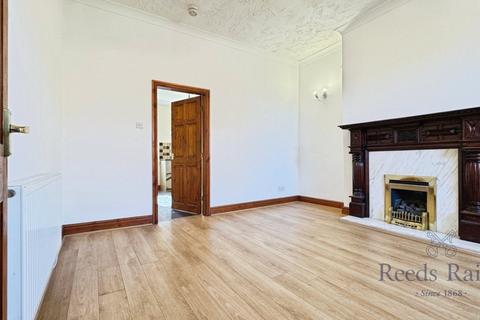3 bedroom terraced house to rent, Moon Street, Preston PR5