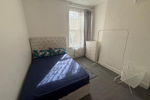 undefined, Birnam Road, London