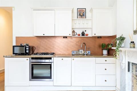 1 bedroom apartment to rent, Artesian Road, Notting Hill, W2