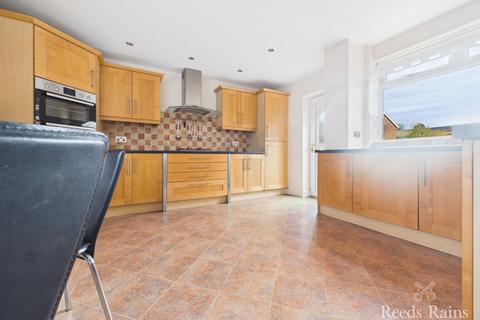 3 bedroom semi-detached house for sale, Elmfield Avenue, Durham DH1