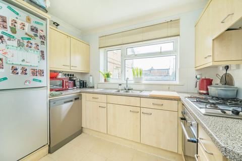 undefined, Conway Road, Hounslow TW4