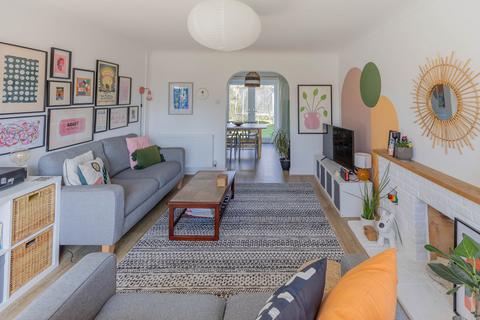 undefined, Niebull Close, Malmesbury, SN16
