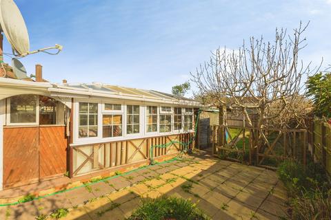 4 bedroom detached house for sale, Capshill Avenue, Leighton Buzzard