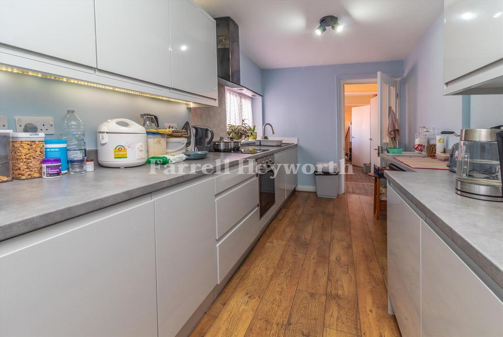 Kitchen image 2