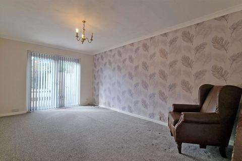 3 bedroom semi-detached house for sale, Meadow Croft, Wythall