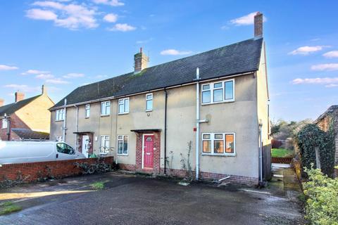 undefined, Overn Avenue, Buckingham