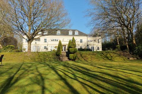 3 bedroom flat for sale, Brockley Hill, Stanmore