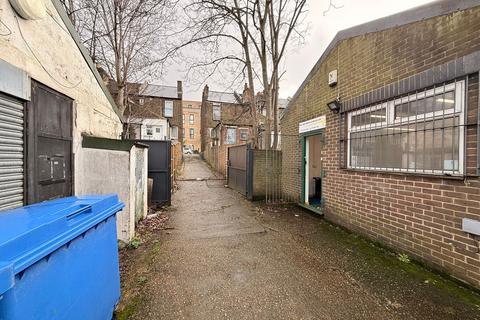 Industrial development to rent, 216 Sydenham Rd Croydon CR0 2EB