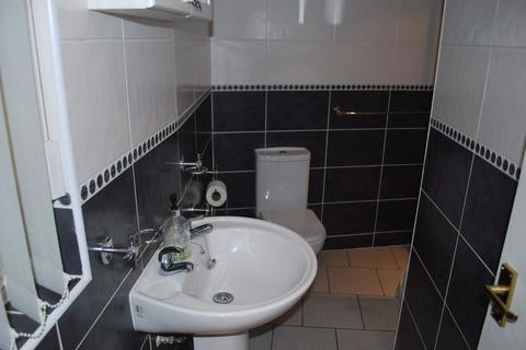 undefined, Queen Street, WITHERNSEA