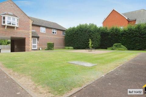 2 bedroom flat for sale, Lexden Place, Colchester, Essex, CO3