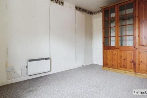2 bedroom flat for sale, Lexden Place, Colchester, Essex, CO3