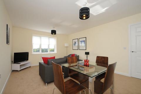 2 bedroom apartment to rent, Centrifuge Way, Farnborough GU14