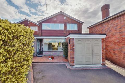 3 bedroom detached house for sale, Hopyard Close,, Dudley