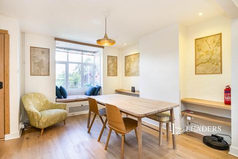 3 bedroom house to rent, Thorn Road, Marden, TN12