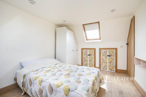 3 bedroom house to rent, Thorn Road, Marden, TN12