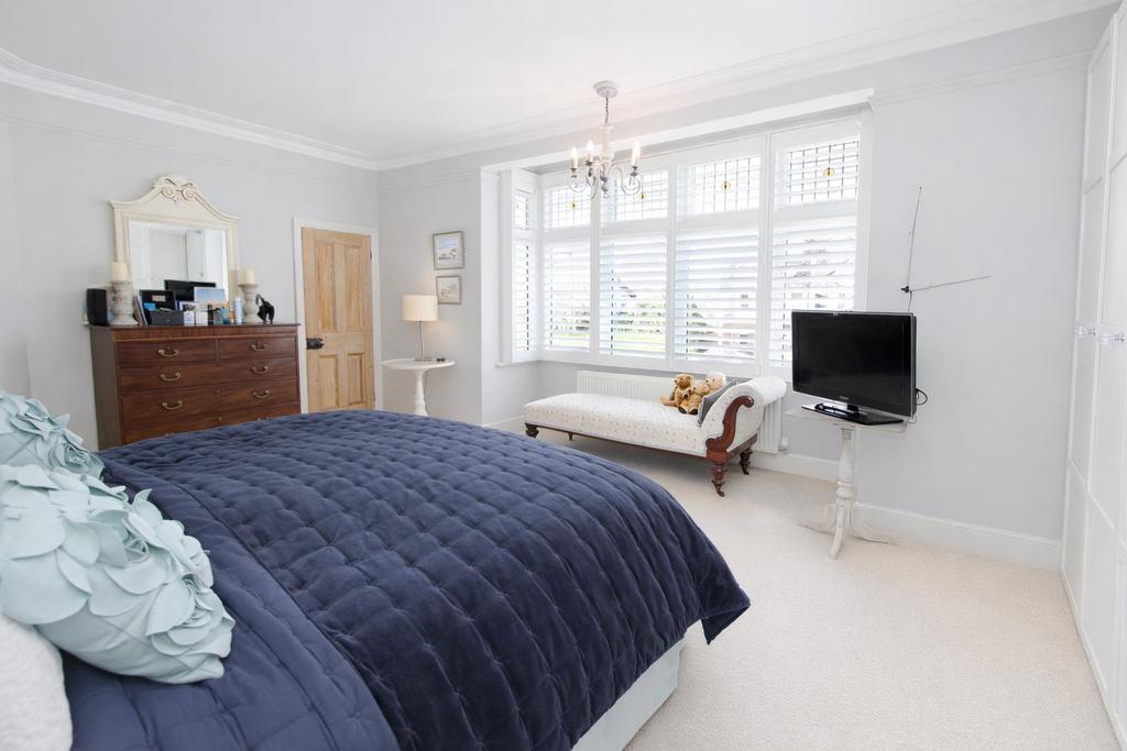 Bed 1b.JPG