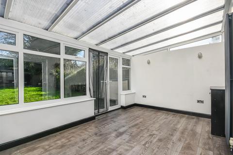 undefined, 74 The Crescent, Tettenhall Wood, Wolverhampton, WV6 8LD