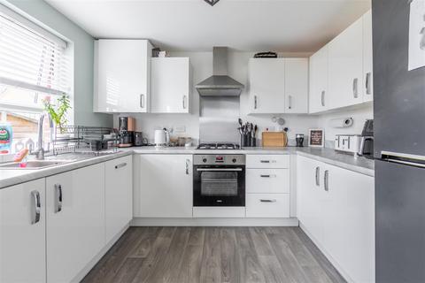3 bedroom semi-detached house for sale, Larch Avenue, Meadow Hill, NE15