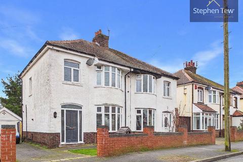 undefined, Avenue Road, Blackpool FY3