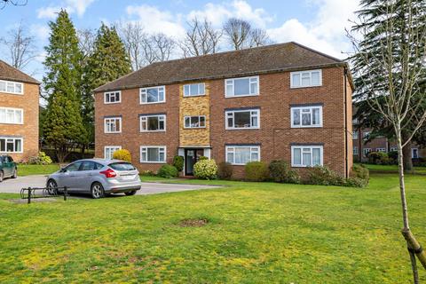 2 bedroom apartment for sale, Trotsworth Court, Virginia Water