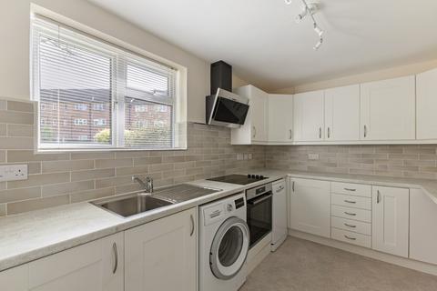 2 bedroom apartment for sale, Trotsworth Court, Virginia Water