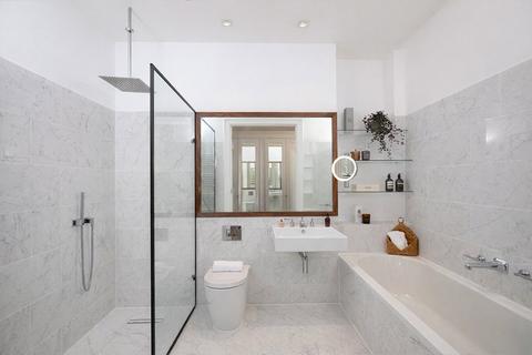 undefined, Richmond Square, Kew Foot Road, Richmond, Surrey, TW9