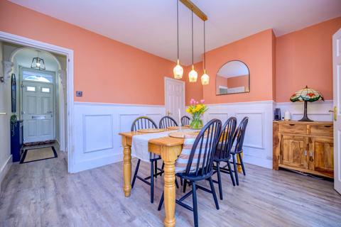 undefined, Briants Avenue, Reading RG4