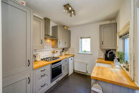 2 bedroom terraced house for sale, Briants Avenue, Reading RG4