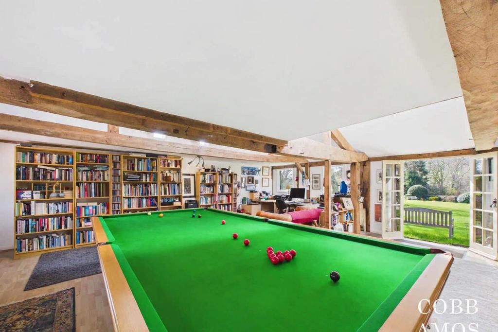 Snooker building 1.png