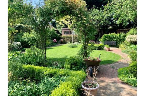 4 bedroom detached house for sale, Beech Lane, Reading, RG6