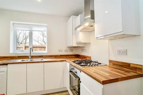 2 bedroom bungalow to rent, Skelmersdale, Wigan WN8