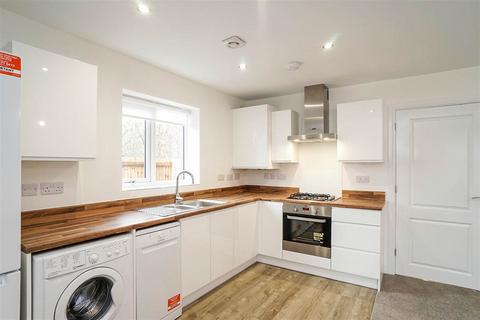 2 bedroom bungalow to rent, Skelmersdale, Wigan WN8