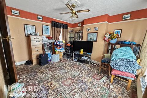 3 bedroom terraced house for sale, Seymour Avenue, Great Yarmouth