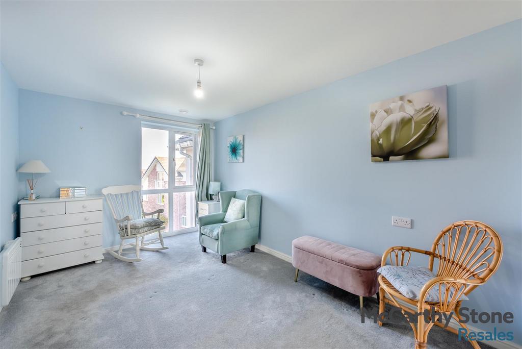 8681462-interior03.jpg