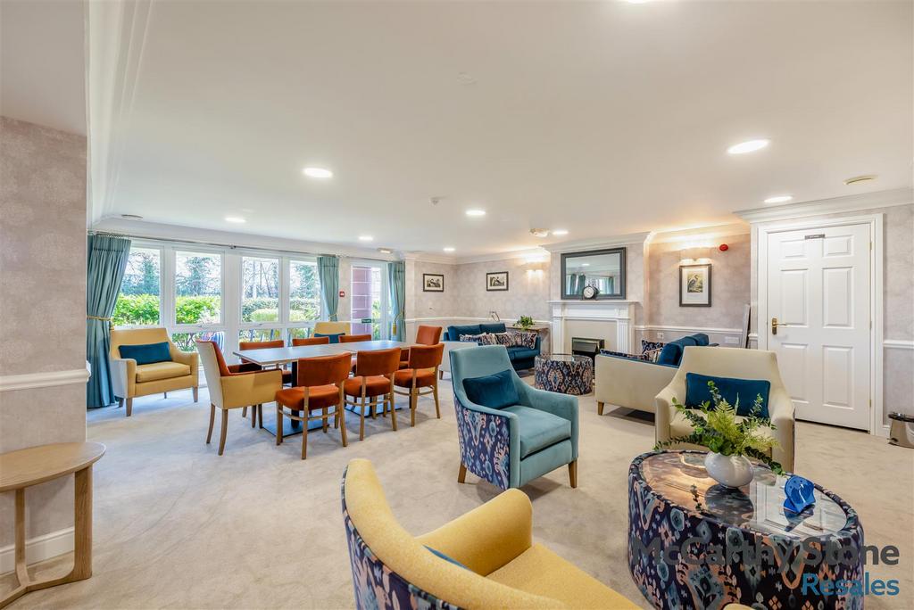 8681462-interior16.jpg