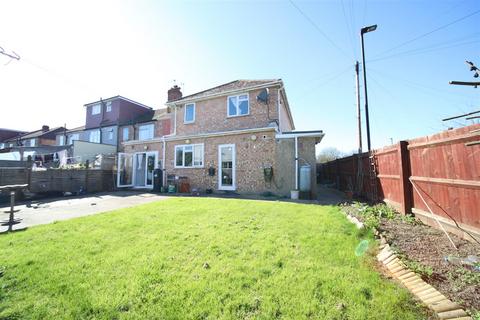 5 bedroom semi-detached house for sale, Tynemouth Drive, Enfield