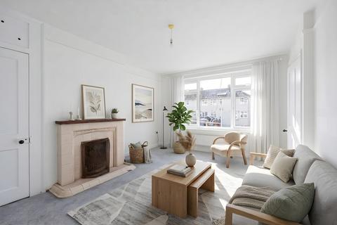 3 bedroom terraced house to rent, Birkbeck Road, Norwich