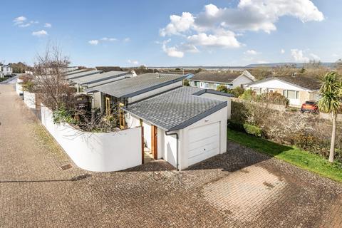 2 bedroom bungalow for sale, Brimblecombe Drive, Yelland, Barnstaple, Devon, EX31