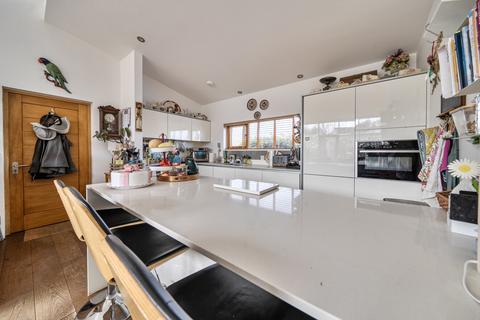 2 bedroom bungalow for sale, Brimblecombe Drive, Yelland, Barnstaple, Devon, EX31