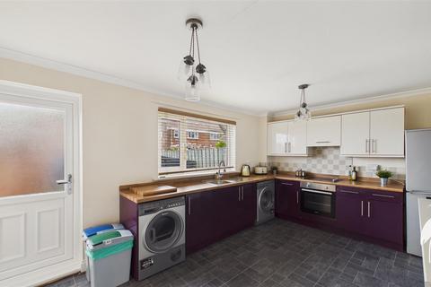 3 bedroom terraced house for sale, Rosebank Close, Hollycarrside, Sunderland