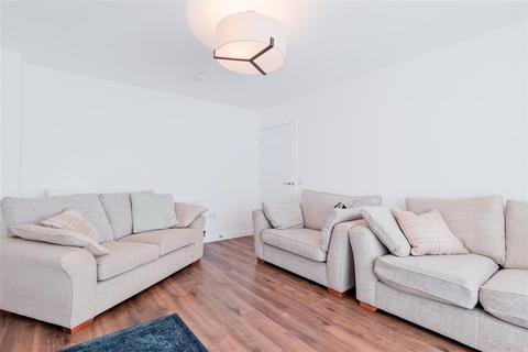 undefined, Hazel Grove, Moodiesburn, Glasgow